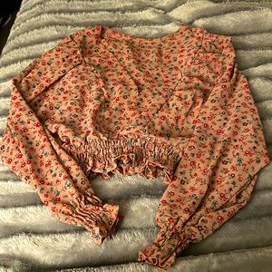 Floral printed top from shein. Brand new. Size S. Pink in colour